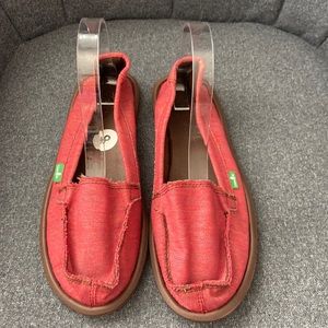 SANUK Heathered Red Rasta Brisbane Slip
On Canvas Lightweight Loafers Size 8